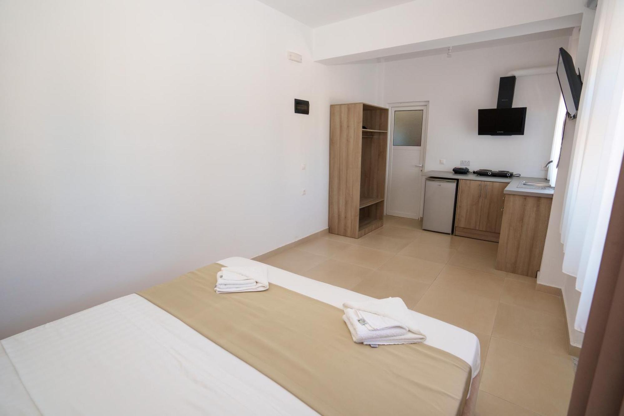Near The Sea Apartments Nano Ksamil Kültér fotó